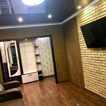 Зелена вул., 204б