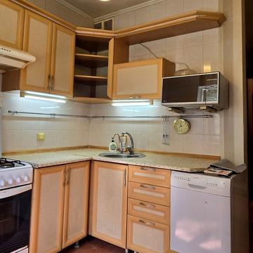 Мостицька вул., 26