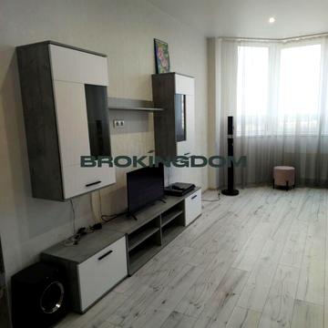 Симона Петлюри вул. (Черняховського), 21-Б