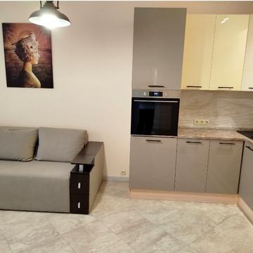 Гліба Бабіча вул. (Канальна), 8-Г