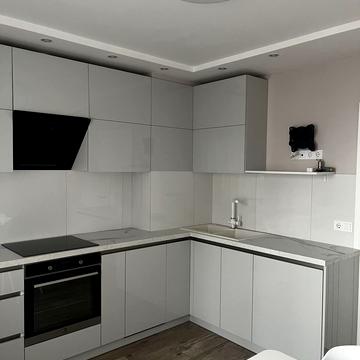 Ясинуватський пров., 11