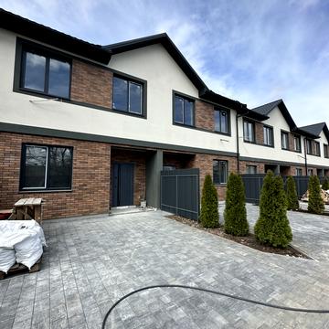 Назарія Яремчука вул.