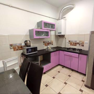 Маєра Балабана вул., 9