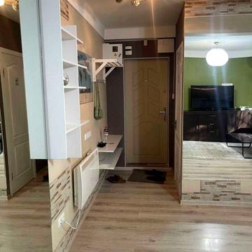 Васильківська вул., 49к2