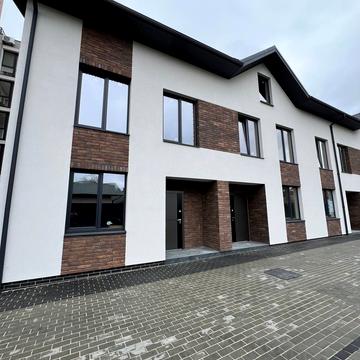 Центральна вул. (Чапаєва)