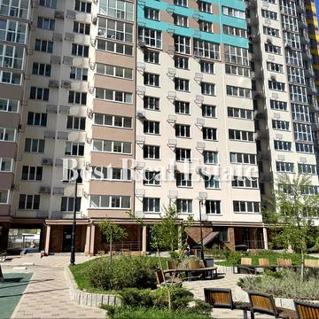 Академіка Заболотного вул., 15-Г