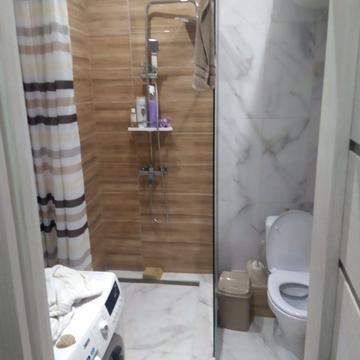 Академіка Сахарова вул., 50