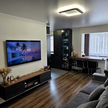 Південний бульв., 30