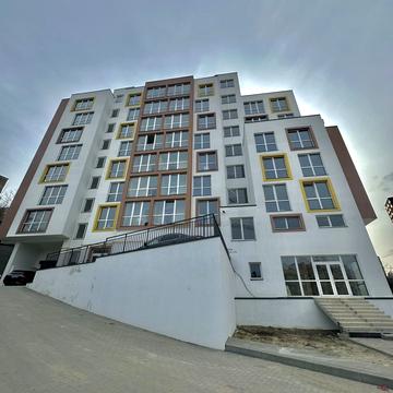 Очеретяна вул., (Будинок)