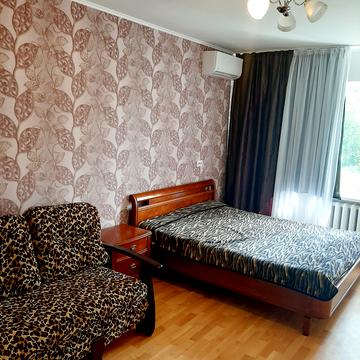 Олевська вул., 7