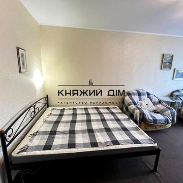 Оболонський просп., 18-А