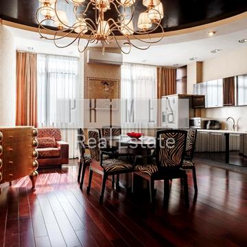 Євгена Коновальця вул. (Щорса), 32-Г