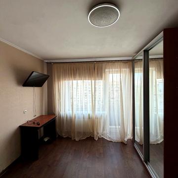 Сонячна Набережна вул. (Маршала Малиновського), 8