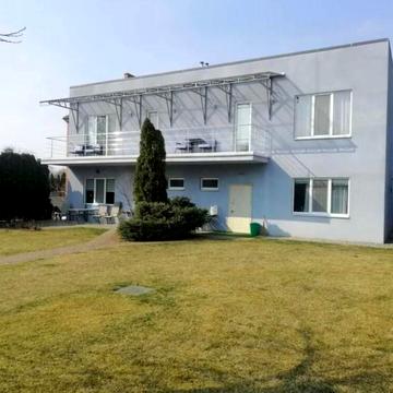 Садова вул.