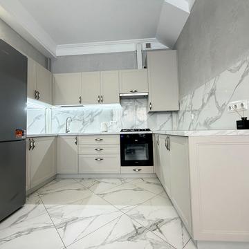 Приозерна вул.