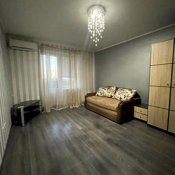 Ушинського вул., 14-Б