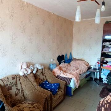 Євгена Чикаленка вул., 66