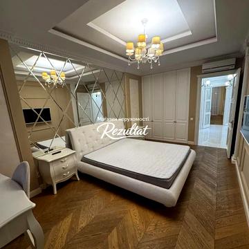 Андрія Верхогляда вул. (Михайла Драгомирова), 20