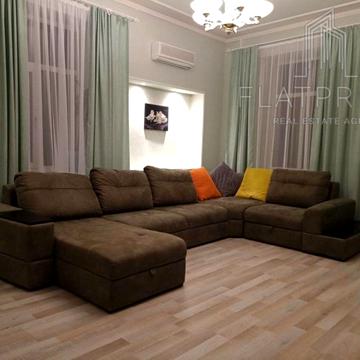 Юрківська вул., 37