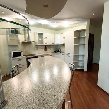 Петра Григоренка просп., 28