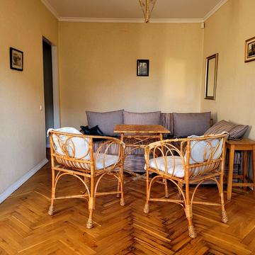 Бастіонна вул., 3/12