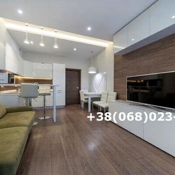 Гоголівська вул., 47