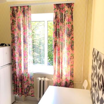 Олени Теліги вул., 35