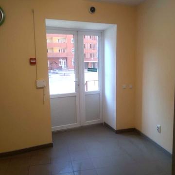 Генерала М. Тарнавського вул., (Будинок 3)