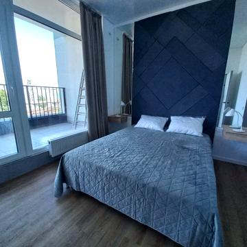 Софіївська вул., 1