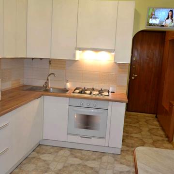 Шолом-Алейхема вул., 18