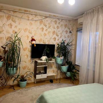 Коцюбинського вул. (Яковлева), 2