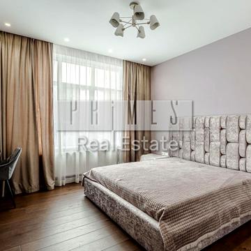 Андрія Верхогляда вул. (Михайла Драгомирова), 17