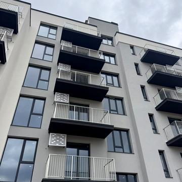 Євгена Коновальця вул., (Будинок 6)