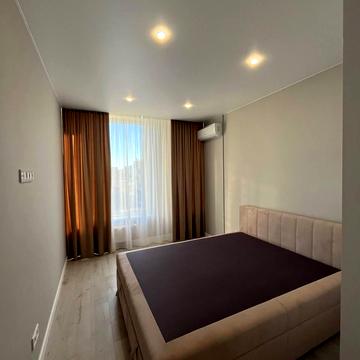 Березнева вул., 12