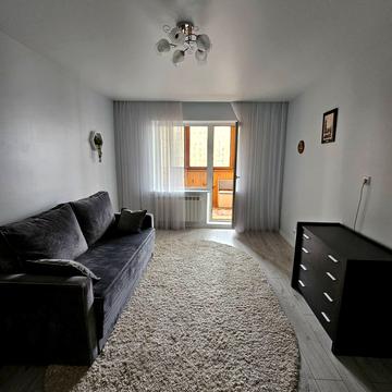 Олександра Мишуги вул., 1/4