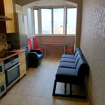 Дюківська вул., 8