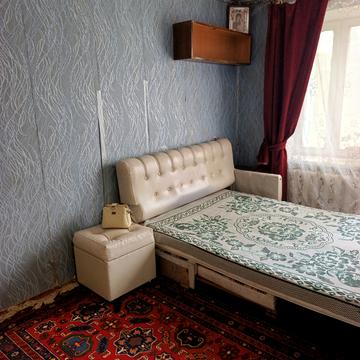 Академіка Заболотного вул., 18