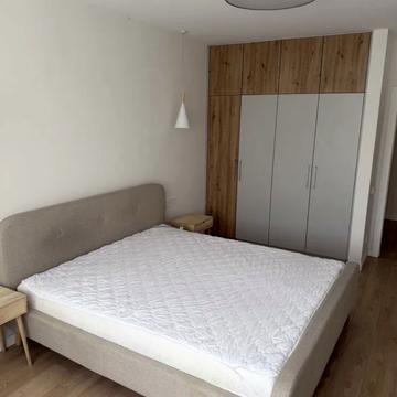 Героїв Крут вул., 6