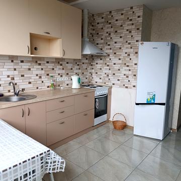 Ярослава Гашека бульв., 22