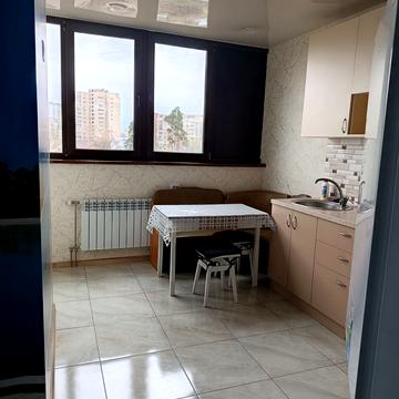 Ярослава Гашека бульв., 22