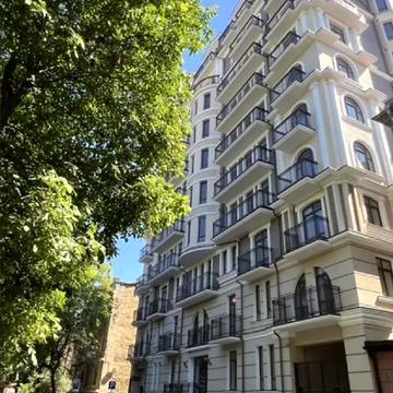 Бориса Литвака вул. (Заславського), (Будинок 2)