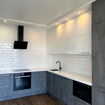 Новомостицька вул., 15