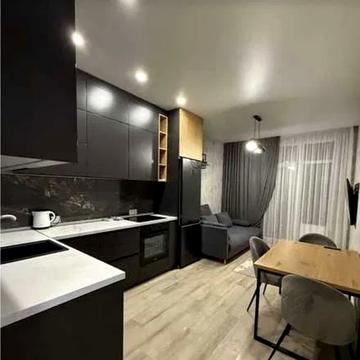 Українська вул., 60