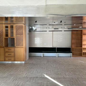 Щаслива вул., 11