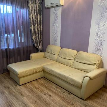 Академіка Корольова вул., 34