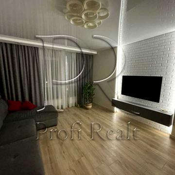 Джона Маккейна вул. (Івана Кудрі), 3-А