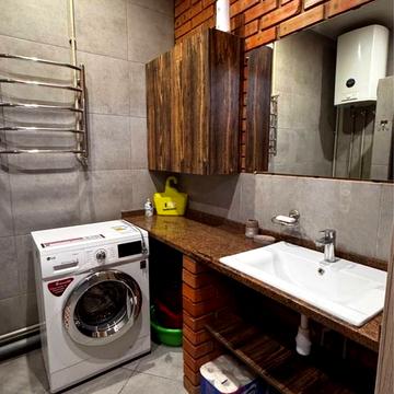 Новоолександрівська вул., (Будинок 8)