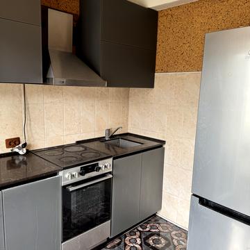 Оболонський просп., 37