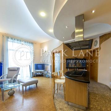 Хрещатик вул. (Kreschatic), 25