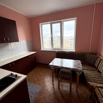 Архітектора Вербицького вул., 9-Є